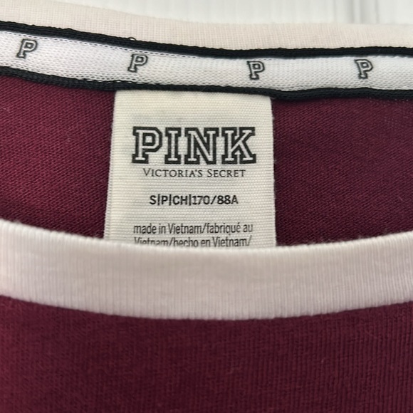 🤍PINK Victoria’s Secret Like New Size Small Tee🤍 - Picture 4 of 6